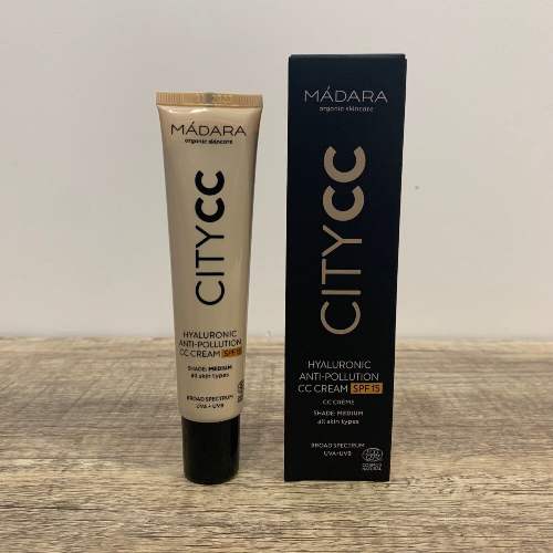 CC crème anti-pollution SPF15 – Mádara